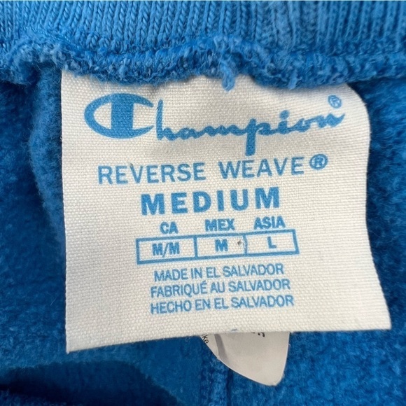 Champion Blue Fleece Rough Hem Pocket Shorts Size Medium Men’s - Picture 2 of 6